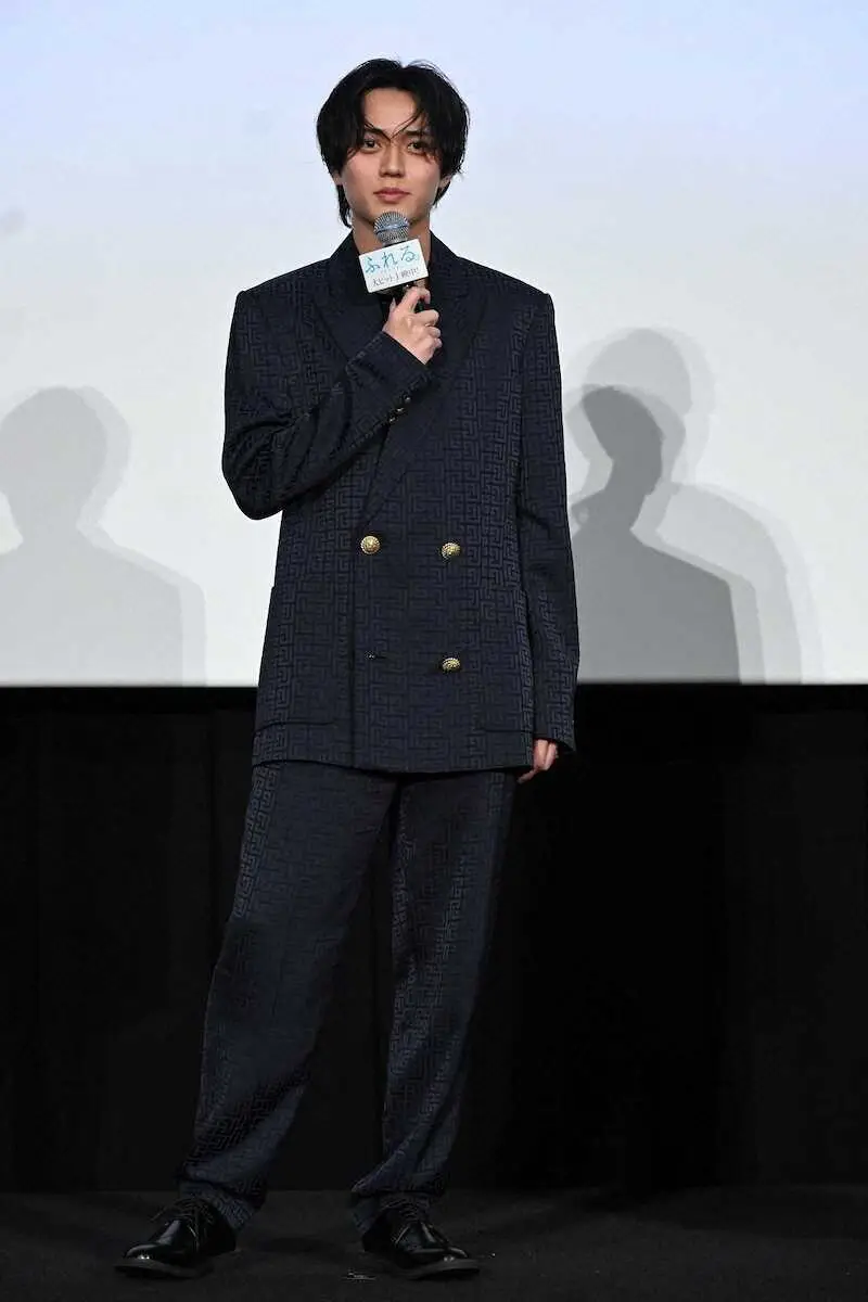 【画像・写真】King＆Prince永瀬廉　ピカピカの白い歯で登壇　アニメ映画「ふれる。」初日舞台あいさつ