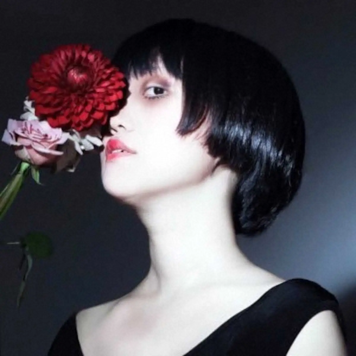 【画像・写真】“霊視芸人”シークエンスはやとも企画の新イベントが開催　知る人ぞ知る“謎の占い師”が初お披露目