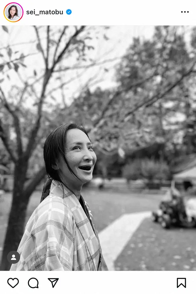 【画像・写真】元宝塚トップスターが“激変”！ファン仰天「不気味」「衝撃」　お歯黒のぞかせてニヤリ…