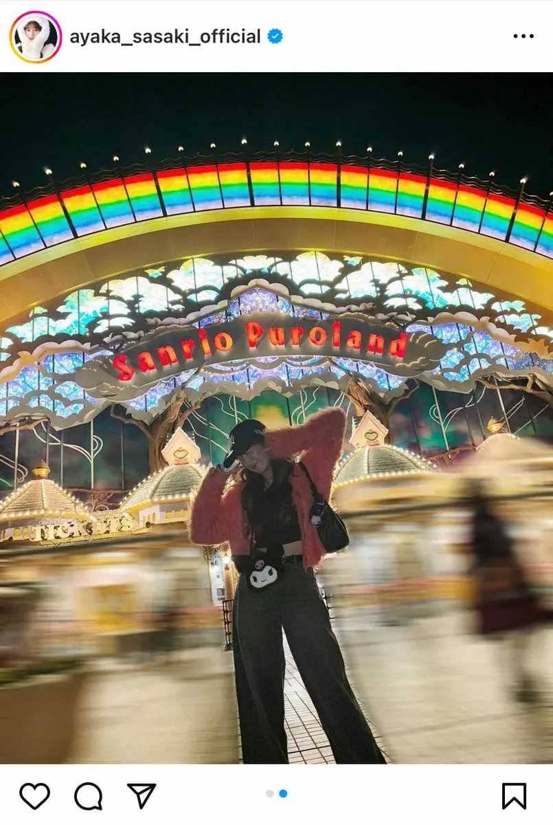 【画像・写真】ももクロ・佐々木彩夏　夜のサンリオピューロランドでピース！　ファン歓喜「可愛すぎる」「存在が映え」