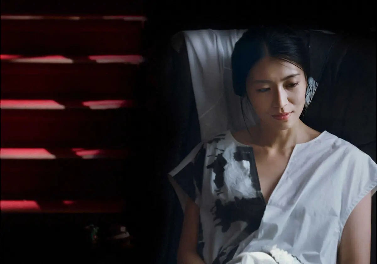 【画像・写真】注目の女優・瀧内公美　ひとり芝居に挑戦「勝負に出た作品」　映画「奇麗な、悪」