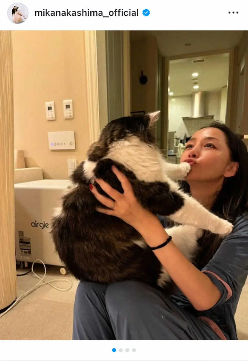 【画像・写真】中島美嘉のインスタグラム（@mikanakashima_official）より
