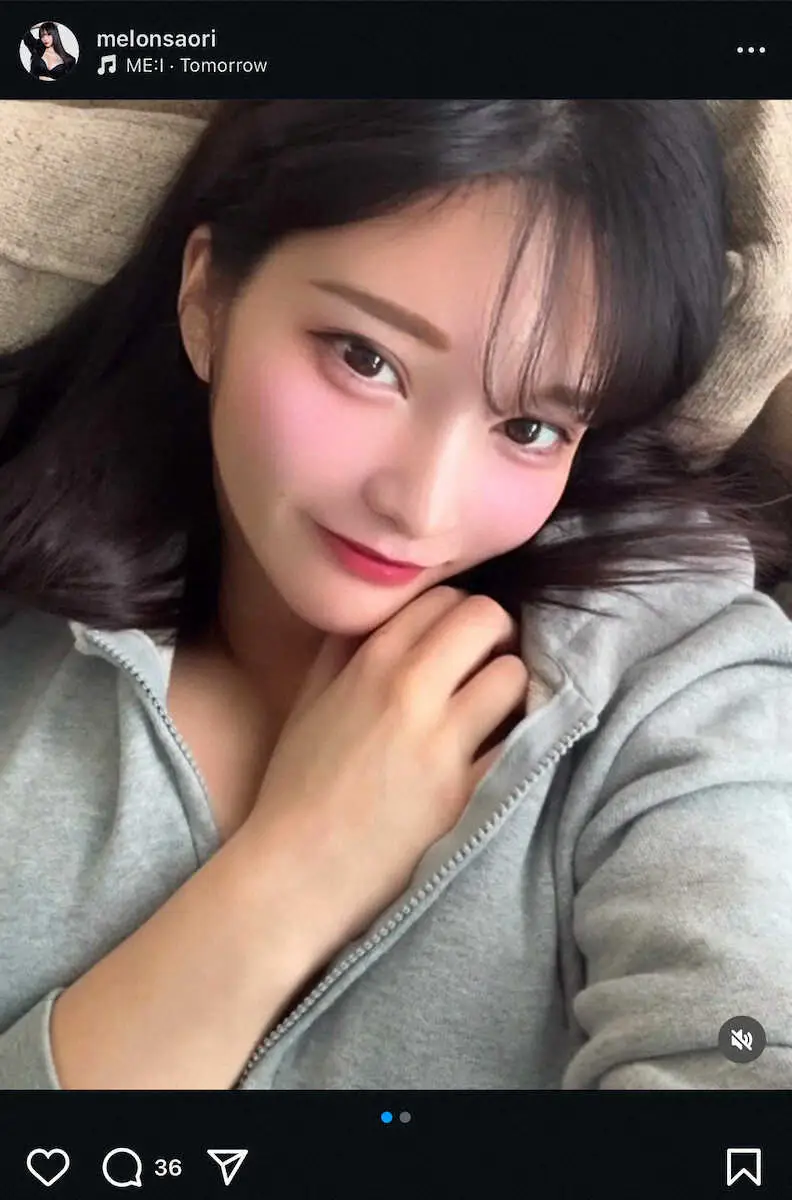 【画像・写真】ナイスバディーで話題のラウンドガール　寝そべり自撮りSにフォロワーもん絶！「妖艶」「天使のようだ」