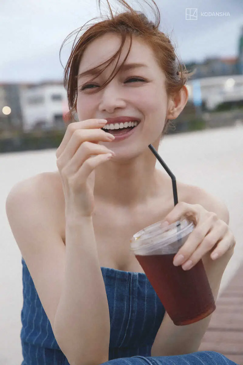 【画像・写真】後藤真希　若さの源は「若い頃に比べて食べている」「とにかく痩せすぎない」3年ぶり写真集大反響