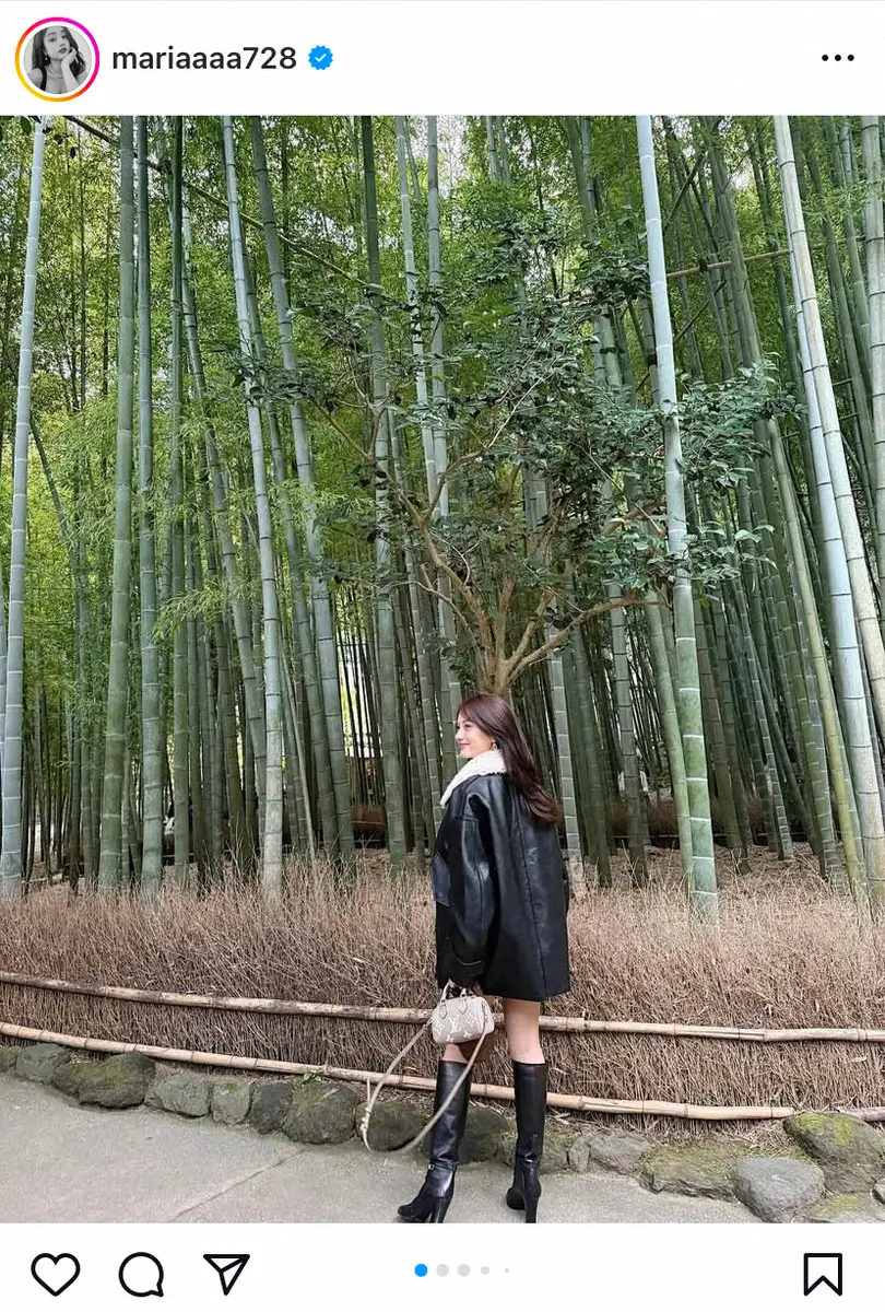 【画像・写真】谷まりあ　竹林でのミニスカ姿披露！　ファン歓喜「カッコ可愛い」「足長！！」「美しい」