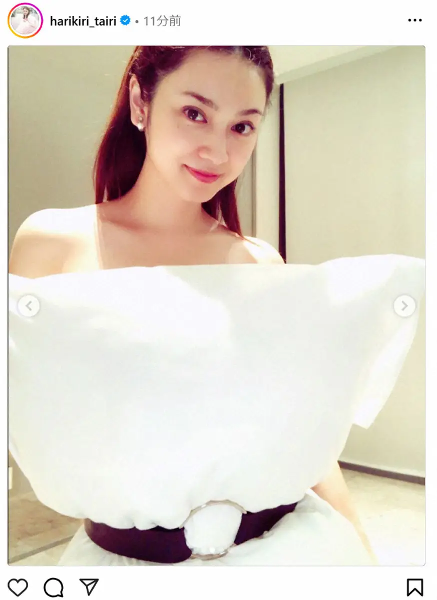 【画像・写真】平愛梨　40歳誕生日に“後ろ振り向けない”衝撃コーデ披露、フォロワーもビックリ「どんな格好笑」