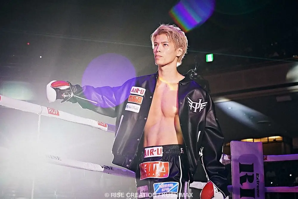 【画像・写真】「キックの王子様」と呼ばれるイケメン格闘家・白鳥大珠