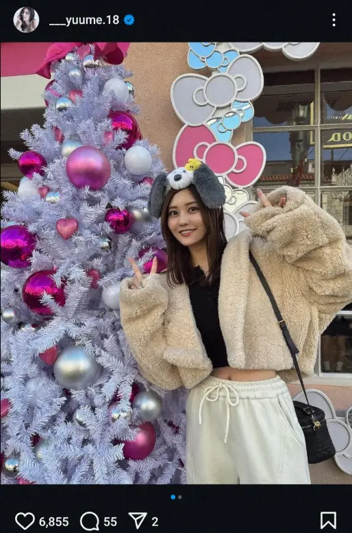 【画像・写真】“世界で最も美しい顔100人”林ゆめ　へそ出しXmasショット公開に「可愛さ爆発」「寒くない？」