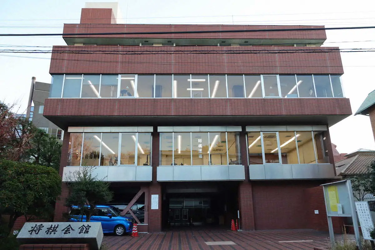 【画像・写真】「聖地」将棋会館48年の歴史に幕　最後の対局に郷田「思い出がありすぎて…」森内も「寂しい」