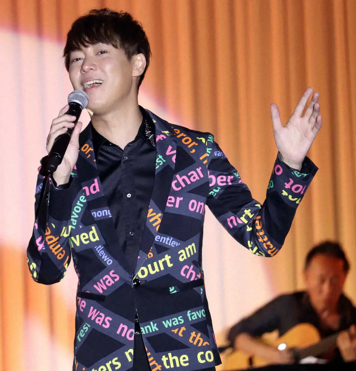 【画像・写真】松阪ゆうき　9回目「クリスマス・ディナーショー」開催に感謝　「皆さんのおかげでうれしい限り」