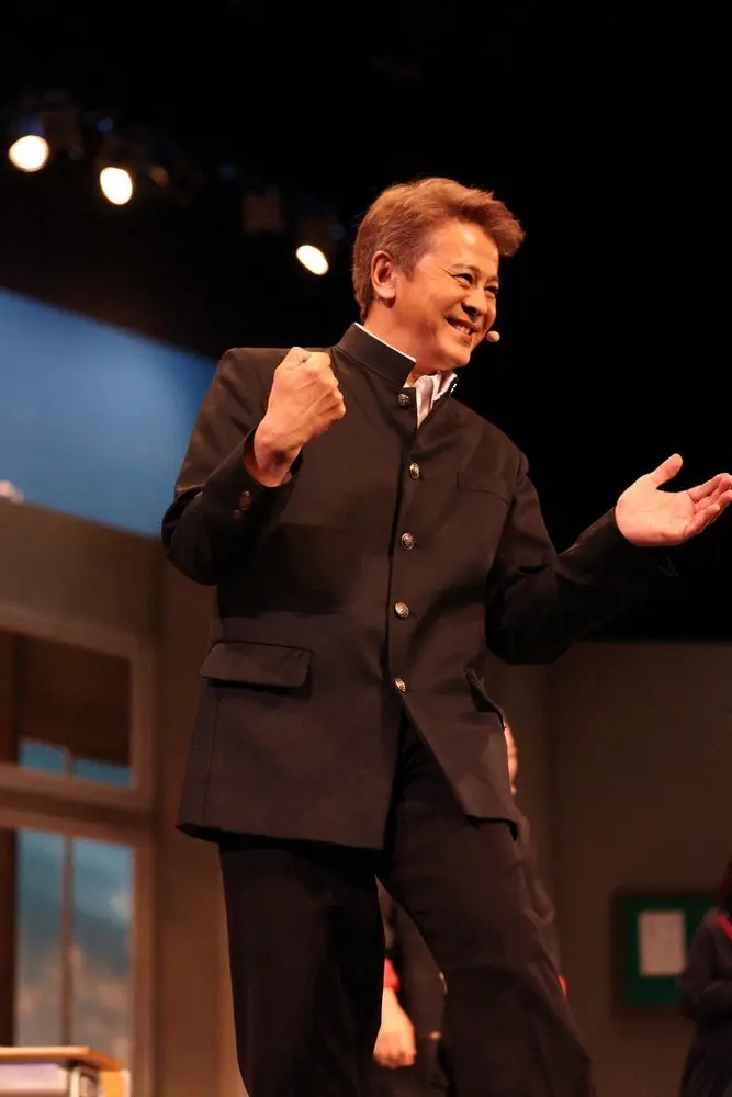 【画像・写真】イケおじぶりが話題！！「ギンギラ学園」に出演している中村繁之