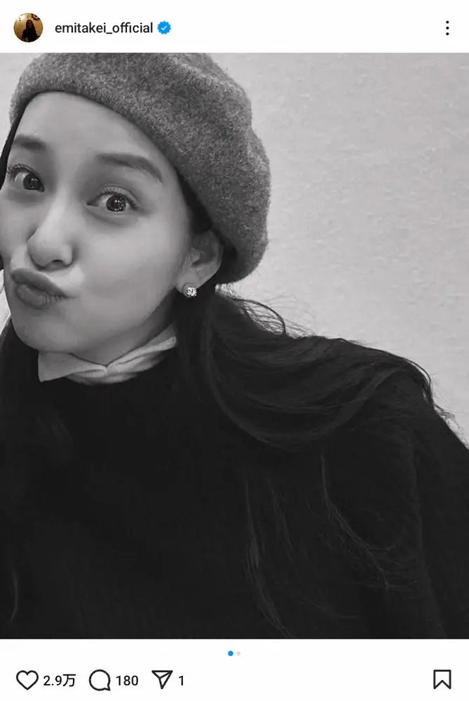 【画像・写真】武井咲「子どもたちからはチューしてもらい…」31歳誕生日の“幸せショット”に「ますます素敵」