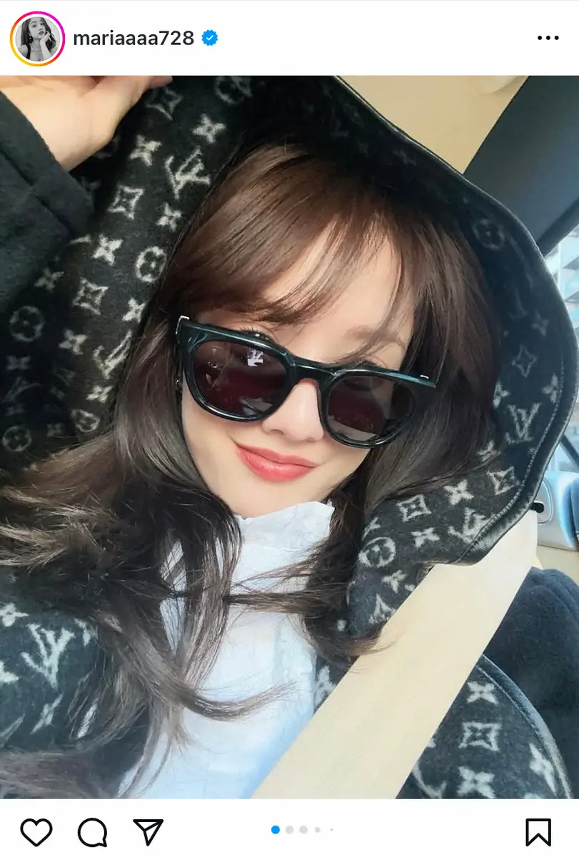 【画像・写真】谷まりあ　白ダッフルコートでイルミネーション満喫！　ファンうっとり「見惚れる」「可愛い過ぎる」