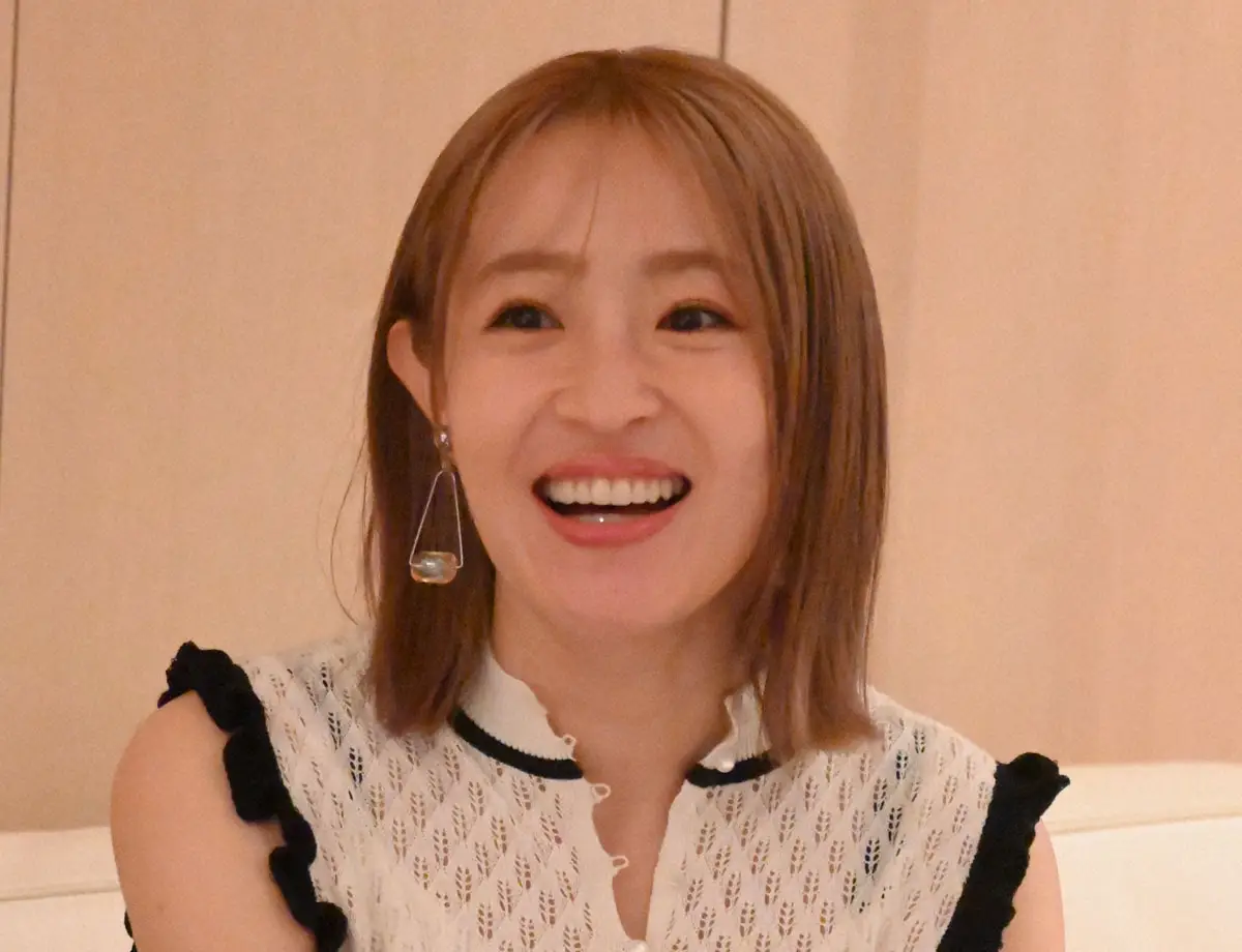 【画像・写真】39歳人気ママタレ　初カラコンの本格的コスプレに「クセになりそう」　永野芽郁「難しい～」