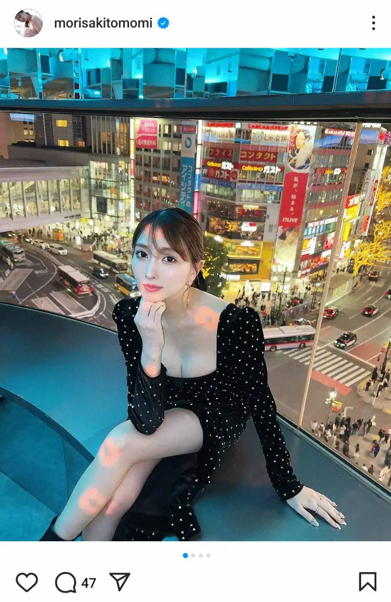 【画像・写真】元グラドル森咲智美「明けました」　24年初投稿の黒ドレス姿に「エロカッケぇ」「ゴージャス」