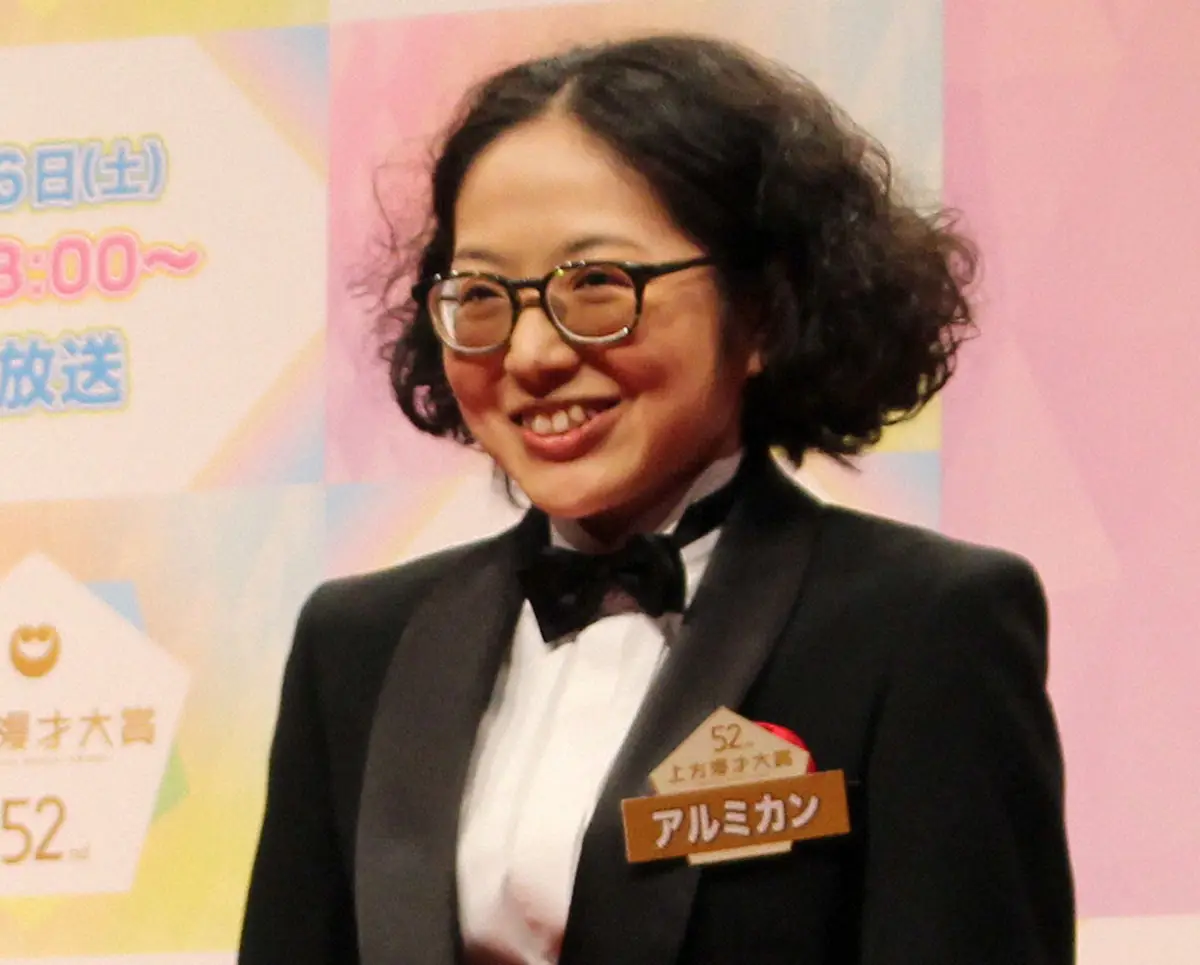 【画像・写真】スタジオ騒然…女性コンビ「アルミカン」登場も相方が不在の理由「腎臓を1個取る簡単な手術」で入院中