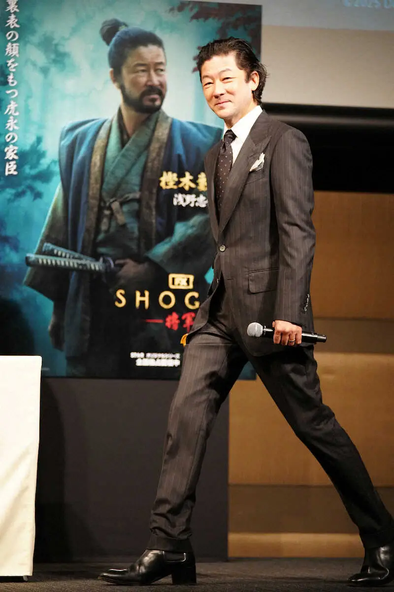 【画像・写真】浅野忠信　エミー賞逃し「ふてくされ」るも…救いは米スター GG賞受賞に「すいません!ハリソンさん」