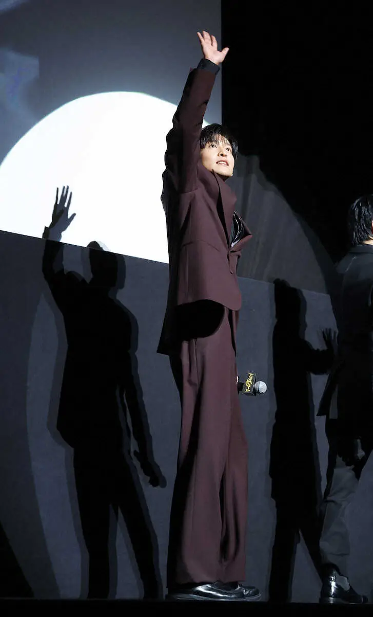 【画像・写真】目黒蓮＆佐野勇斗のサプライズ登場に会場騒然＆拍手の嵐！映画初披露後に「皆さまの表情が見たくて…」