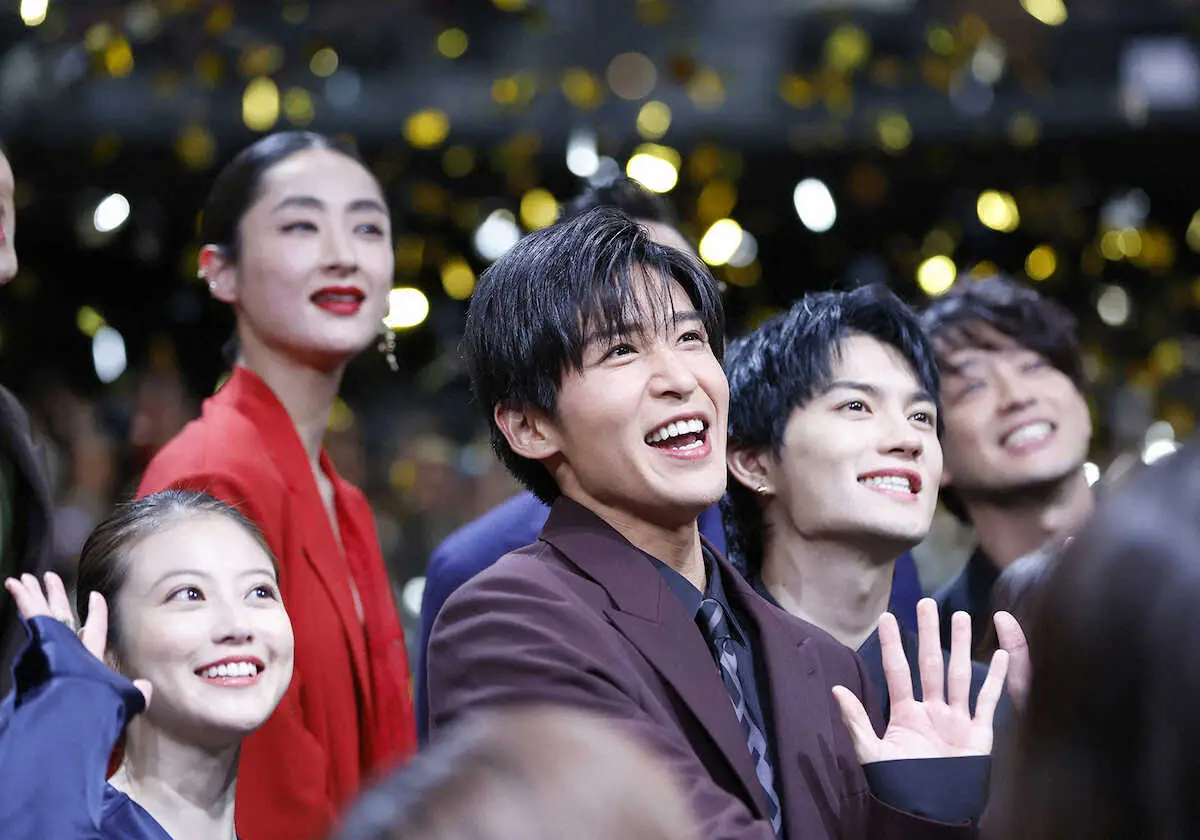【画像・写真】目黒蓮　アドリブ連発に「迷惑」→佐野勇斗「言い過ぎ」　「劇場版　トリリオンゲーム」舞台あいさつ