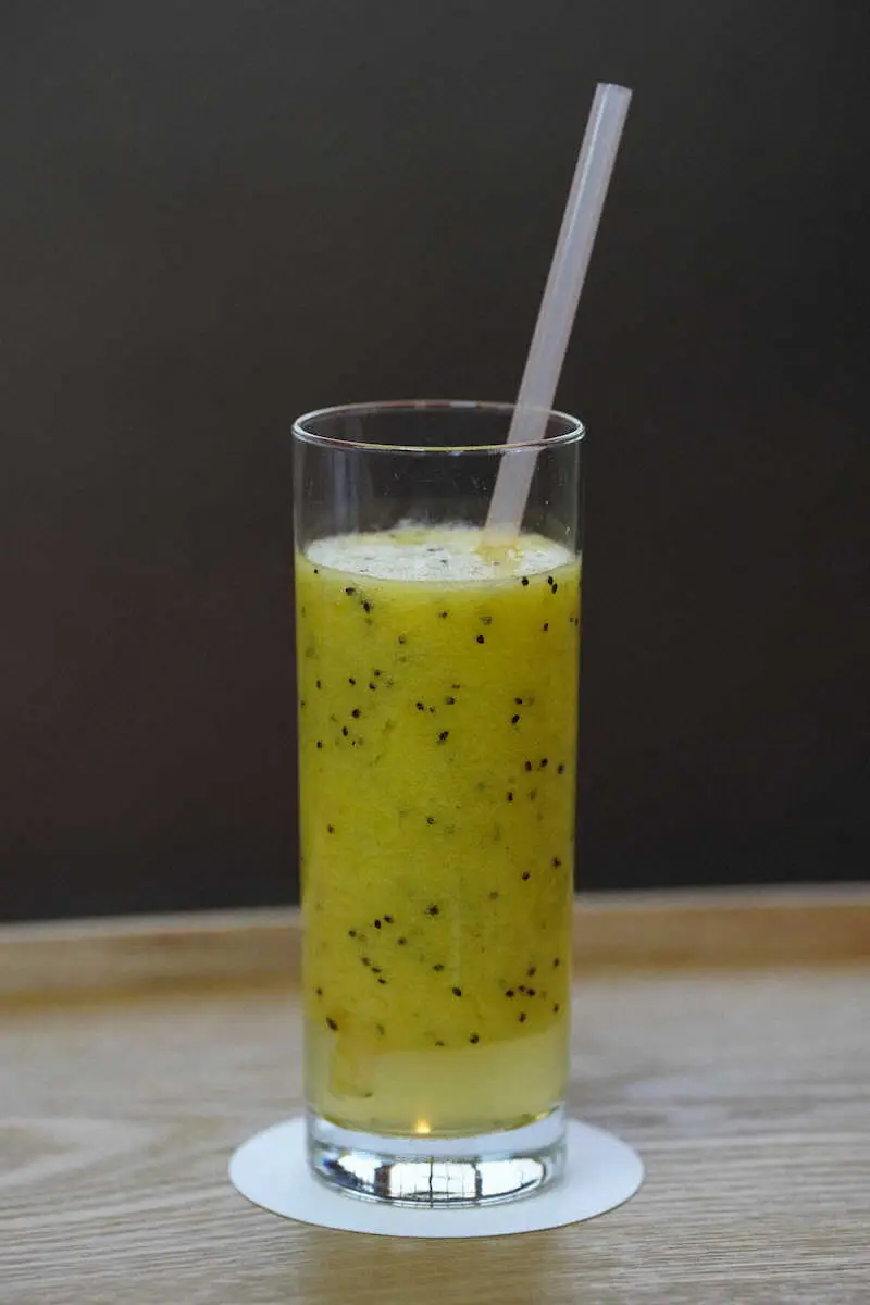 【画像・写真】藤井聡太王将　勝者の記念撮影で忍者とラジオ体操「読みになかった」　掛川3戦3勝、王将戦先勝から一夜