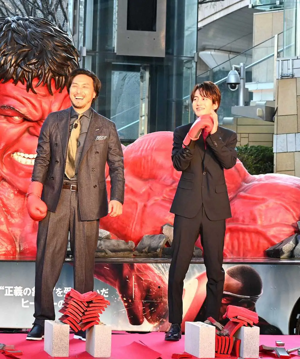 【画像・写真】溝端淳平　結婚後初の公の場　左手薬指に指輪なしも感慨「本当にうれしい」　瓦割りも見事成功