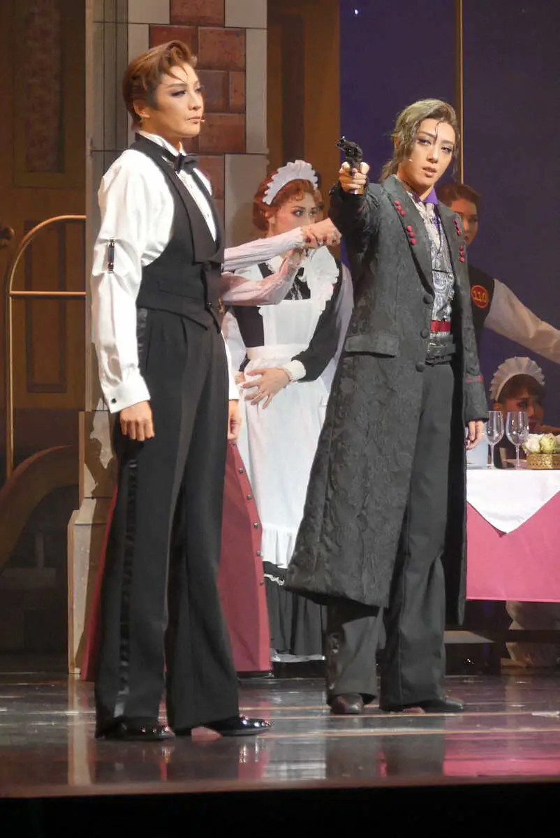 【画像・写真】宝塚月組・新トップ鳳月杏「新しい挑戦。素敵だなと思っていただけたら」