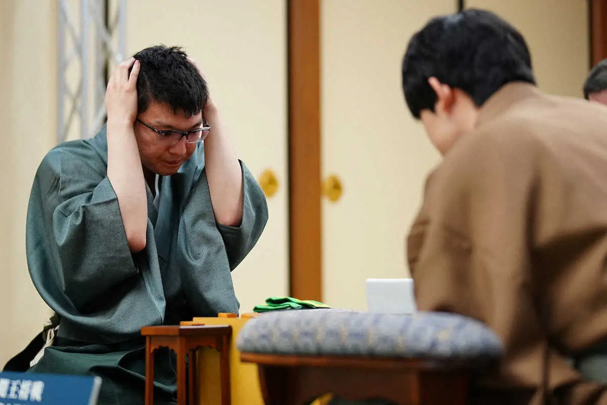 【画像・写真】【王将戦第2局】藤井聡太王将が開幕連勝で4連覇へ前進！　60年ぶり京都開催で永瀬拓矢九段を圧倒