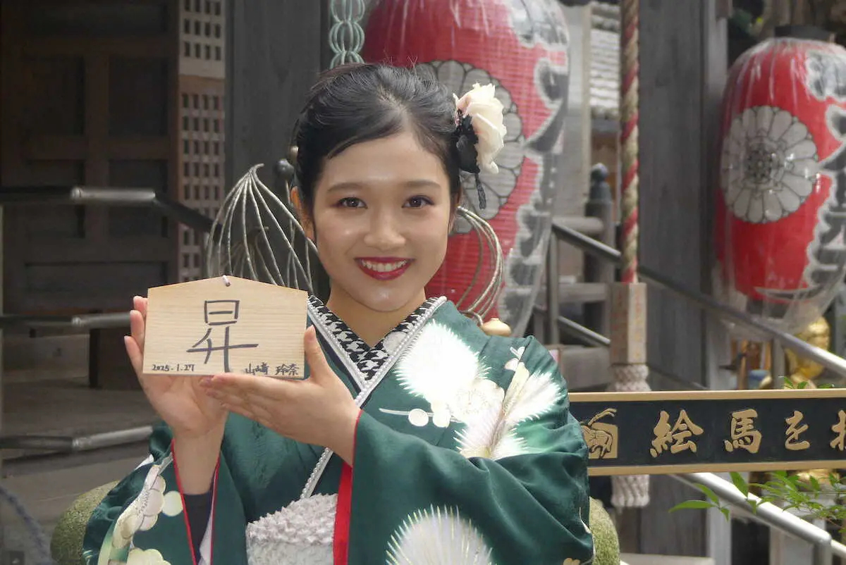 【画像・写真】山崎玲奈　18歳の誕生日迎え「無限に働ける」　11代目ピーター・パンが“大人”に