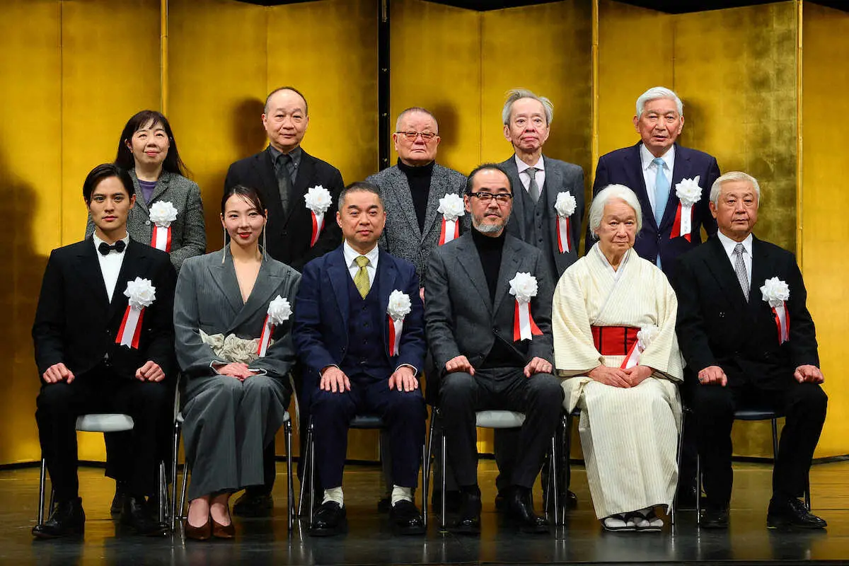 【画像・写真】岡本圭人　感涙スピーチ「一人一人のおかげで…」　紀伊国屋演劇賞「個人賞」贈呈式