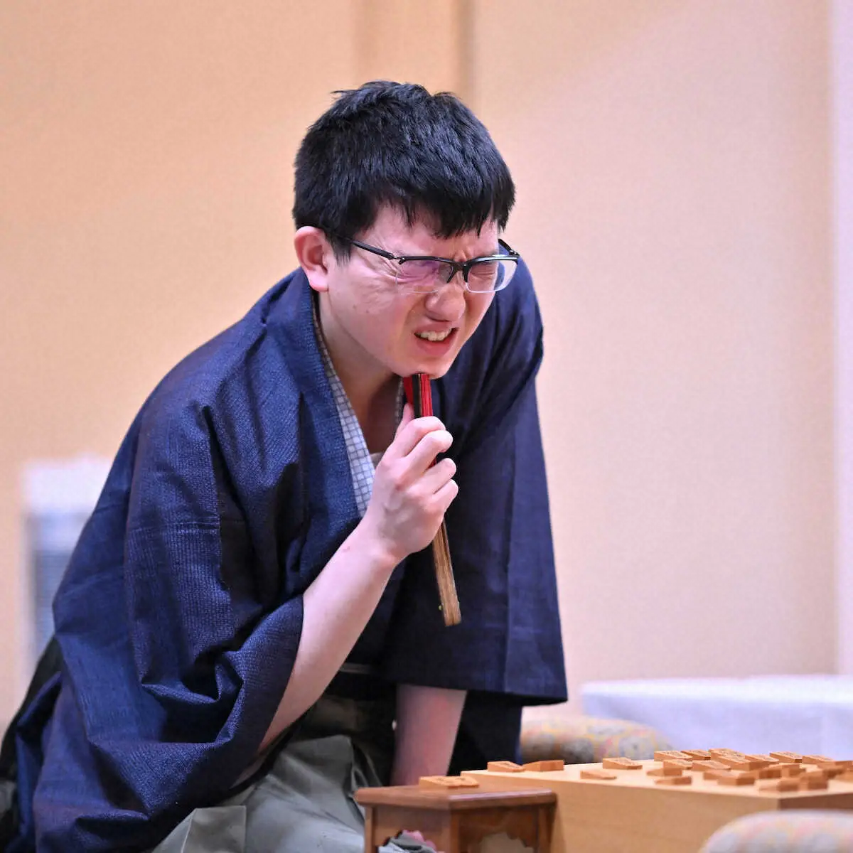 王将戦】永瀬九段 逆襲に飲まれた3連敗 ブドウ糖補給しフル回転も猛攻