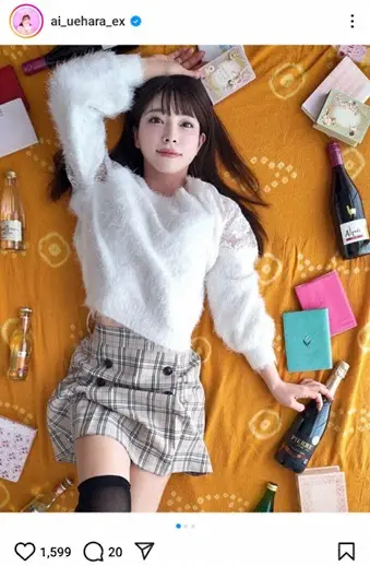【画像・写真】上原亜衣　ミニスカ・ショット公開に「絶対領域が…拡大中」「めっちゃ可愛い」「可愛い～～」