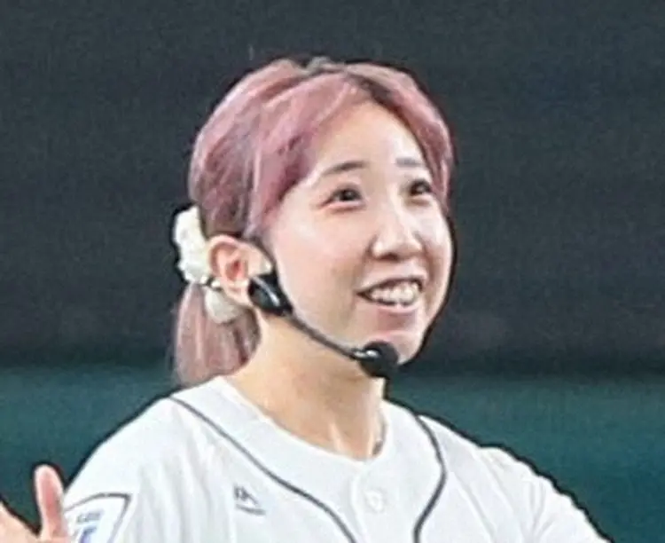 【画像・写真】真剣婚活中の人気女性芸人「ムカつく…」　占い師の対応に不満爆発「私が悪いみたいな感じで」