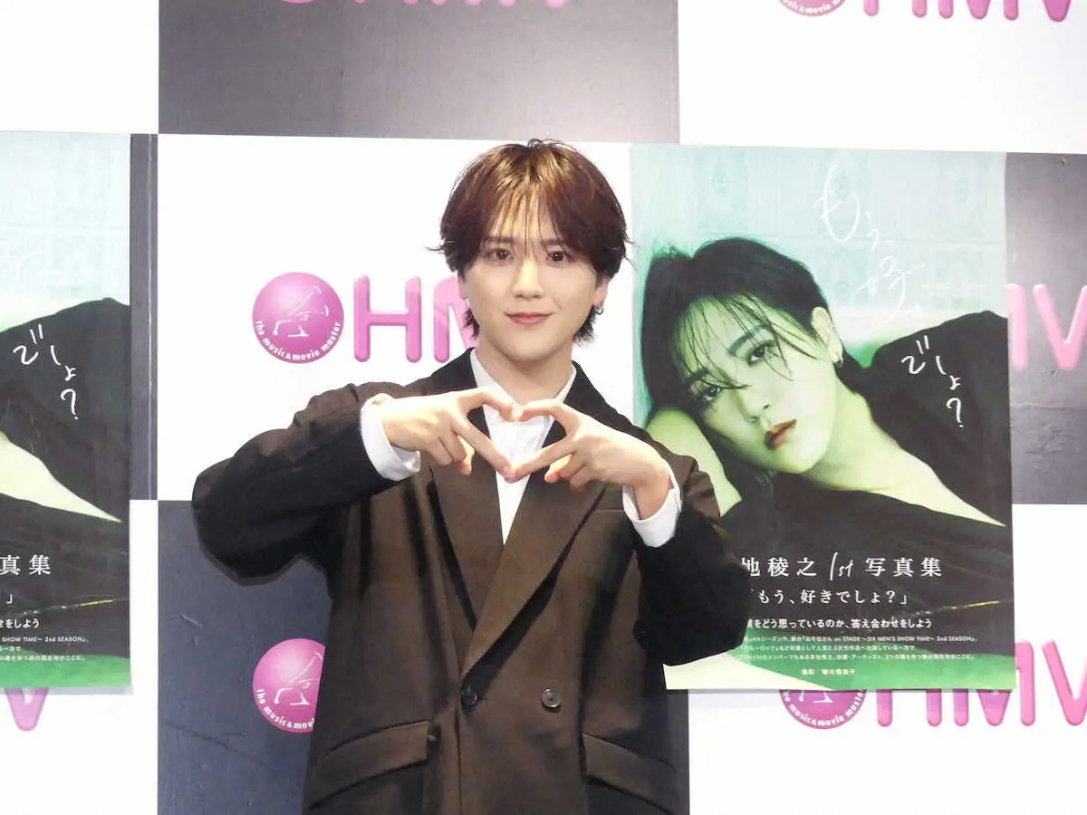 【画像・写真】草地稜之　初写真集は99点　「もう一歩上にいきたい」自作に自ら“ハッパ”