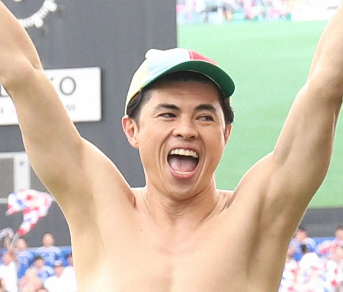 【画像・写真】駐日ジョージア大使　小島よしお“なりきり”で人気女優と対面「懐かしいですピーヤ」　実は意外なつながり