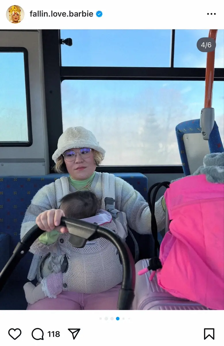 【画像・写真】バービー　「マイナス13度」極寒の地元帰省も…服装にファン衝撃「風邪ひかないで」「さすがです」