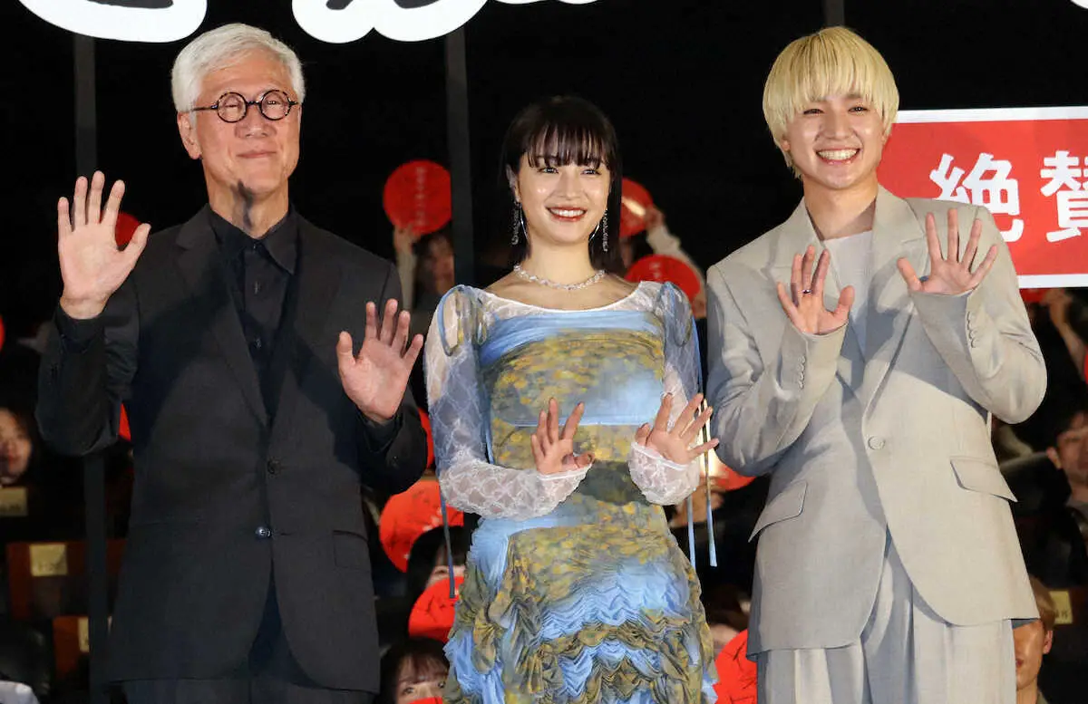 【画像・写真】広瀬すず　ケンカでは「ケチョンケチョンにされていた」　主演映画「ゆきてかへらぬ」公開御礼舞台あいさつ