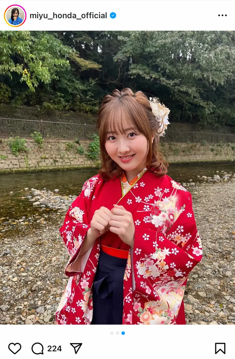 【画像・写真】本田望結「どうですか～」　華やかな袴姿オフショットにファンからは「可愛いすぎ」「ハイカラさん」の声