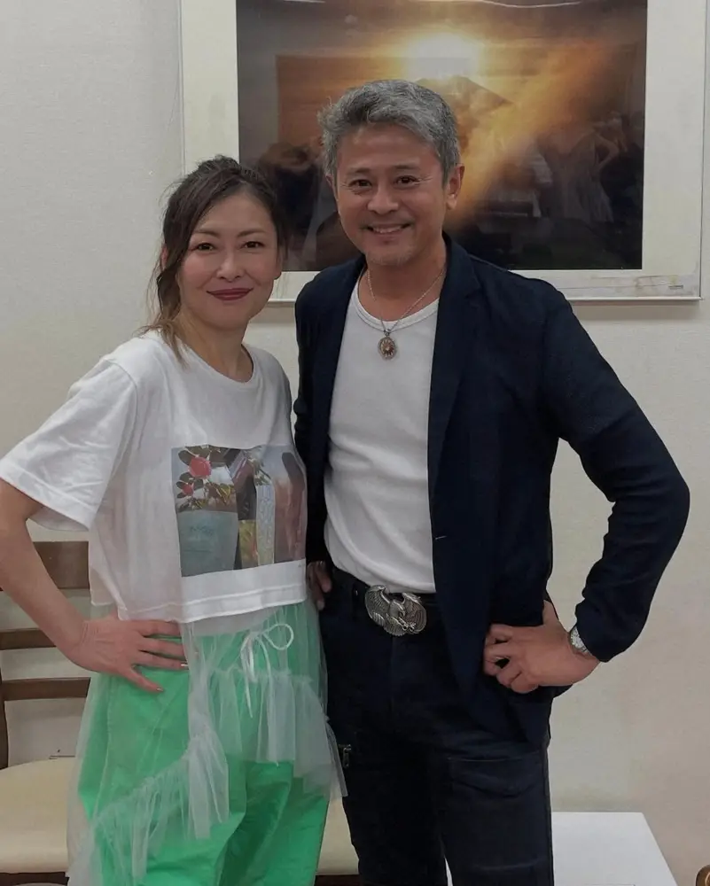 【画像・写真】1986年の共演後、プライベートでも仲良しだった中山美穂さん（左）と中村繁之