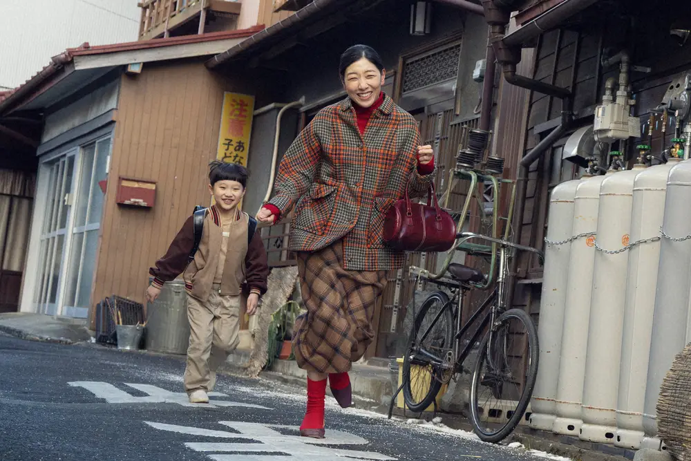 【画像・写真】安藤サクラが「ホットスポット」サプライズ出演「バカリズムさんのリズムみたいなのが体に残っている」