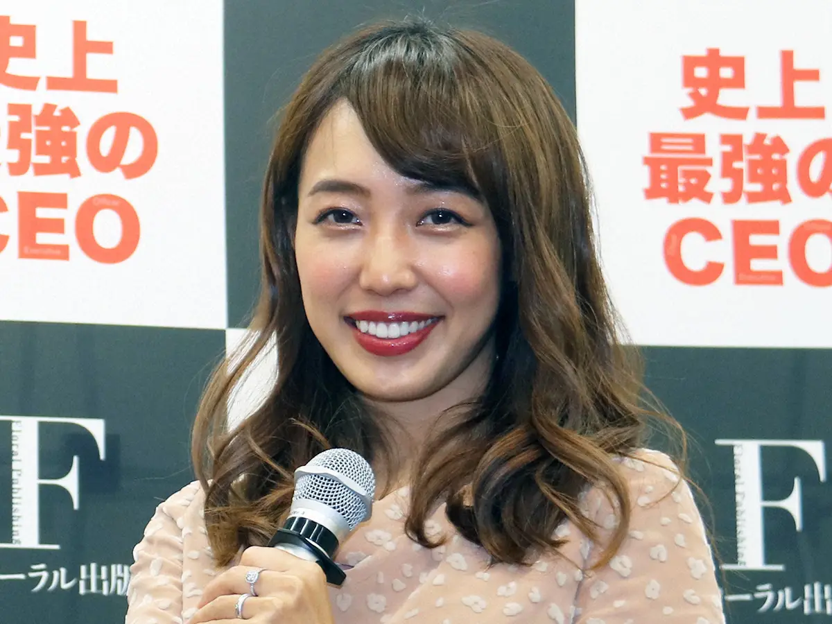 【画像・写真】第3子妊娠発表の川崎希　ふっくらおなかの最新ショット公開「3人目にして1番つわりが重いかんじで…」