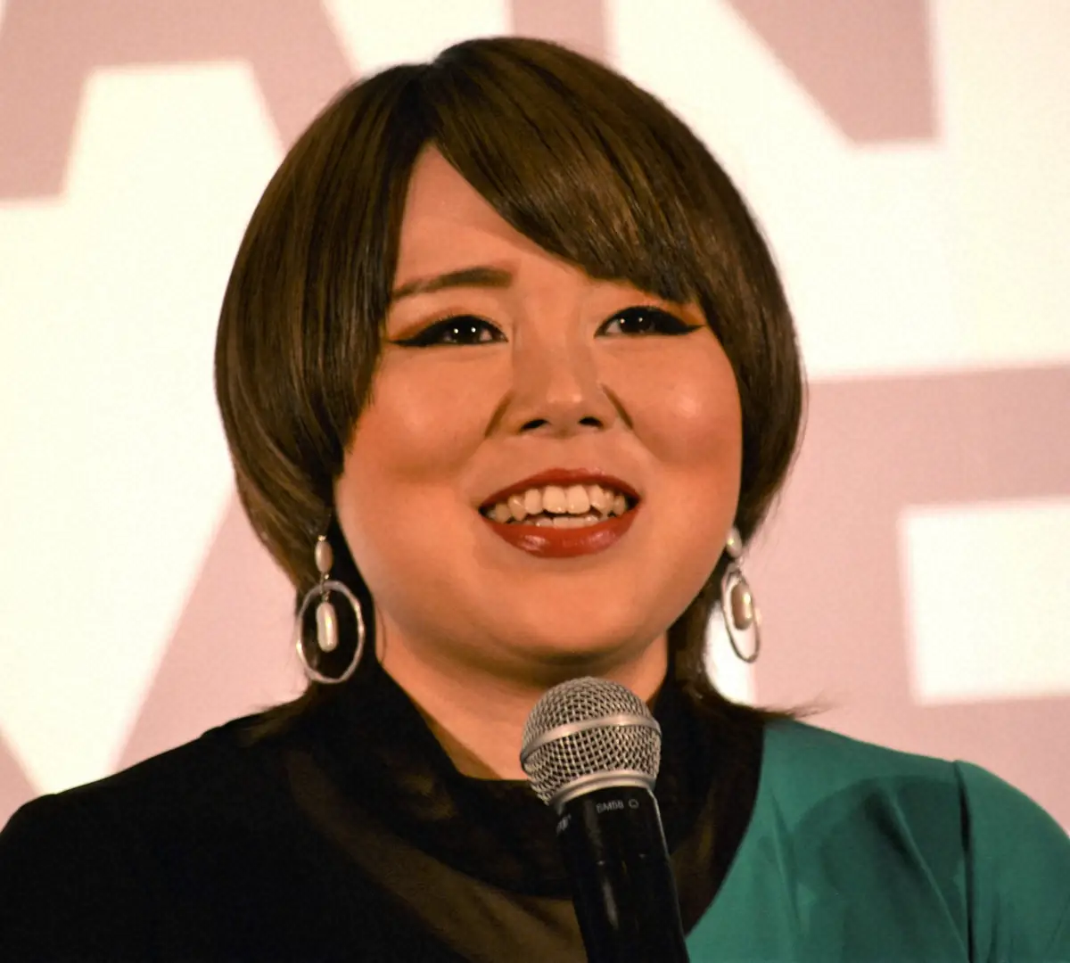 【画像・写真】17年に大ブレーク、インスタ410万人フォロワーの元人気芸人　SNS全削除から2年ぶり活動再開で反響