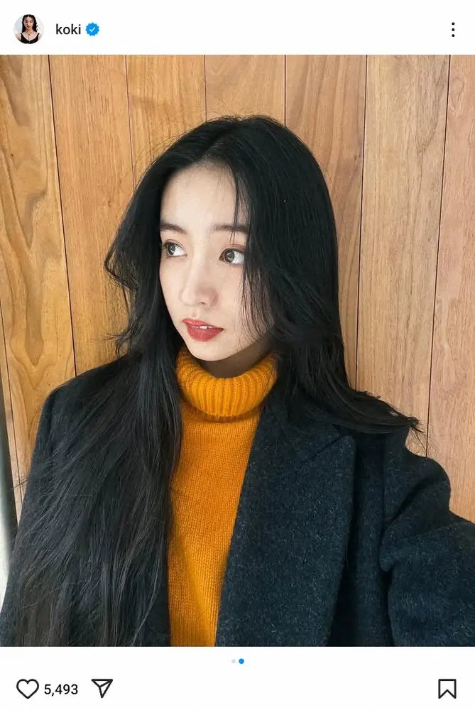 【画像・写真】Koki,　艶めく黒髪ロングに映える華やかメークで「赤いリップはテンションが上がりますね」