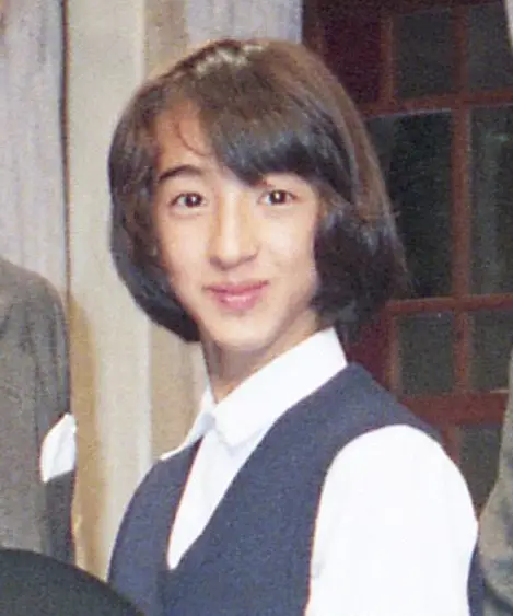 【画像・写真】黒髪ロングの元天才俳優　現在の職業＆収入明かす「やめられないんだから、楽しいんでしょうね」