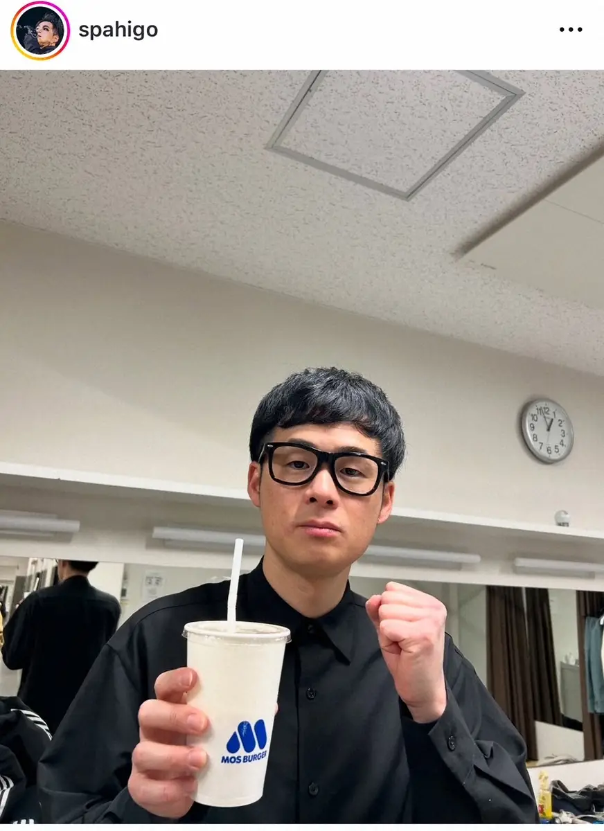 【画像・写真】ミルクボーイ驚がく！後輩男性芸人が整形デビュー「キレイになれるなら痛みもゼロみたいなもん」