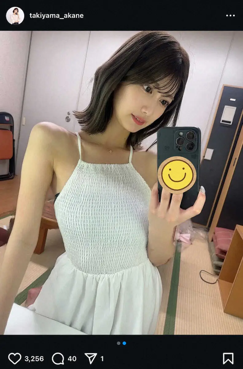 【画像・写真】ABEMA人気女子アナ　袖なし白ワンピ自撮りS！フォロワーもん絶「可愛すぎて言葉が見つからない」