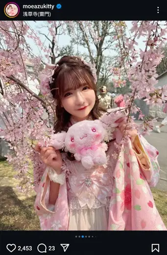 【画像・写真】大食いアイドル・もえのあずき　ピンクづくしの“桜姫”お花見ショット公開に「天女さま」「可愛すぎ」