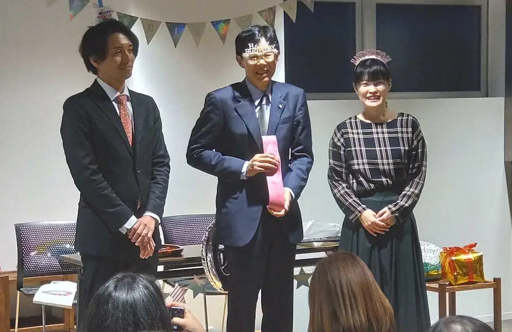 【画像・写真】谷川十七世名人「推しは阪神工藤投手」トークライブで語る　1400勝の次の目標は「1433勝」