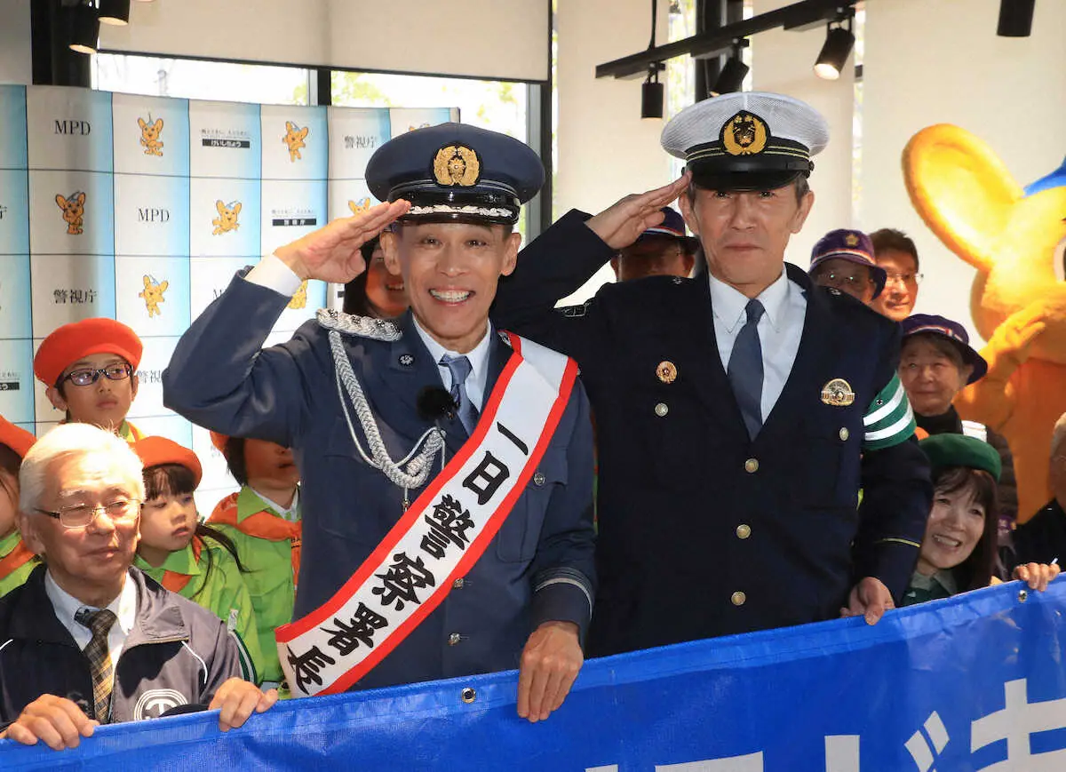 【画像・写真】柳沢慎吾が警視庁東京湾岸署で一日署長　“おなじみ”「警察24時」ネタ実演＆勝手に湾岸署“校歌”独唱　
