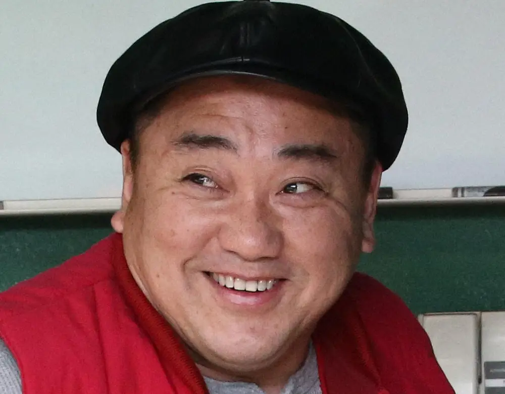 【画像・写真】“新米パパ”極楽・山本圭壱が学ぶ子育ての極意　マッコイ斉藤氏「とにかく西野ちゃんを…」