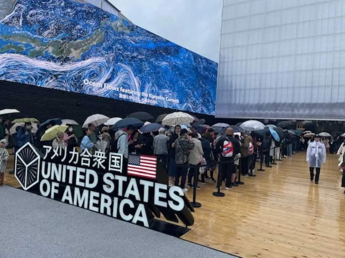 【画像・写真】大阪・関西万博ドタバタ幕開け　雨＆大混雑…ブルーインパルスは飛行中止　一部パビリオンは閉館状態